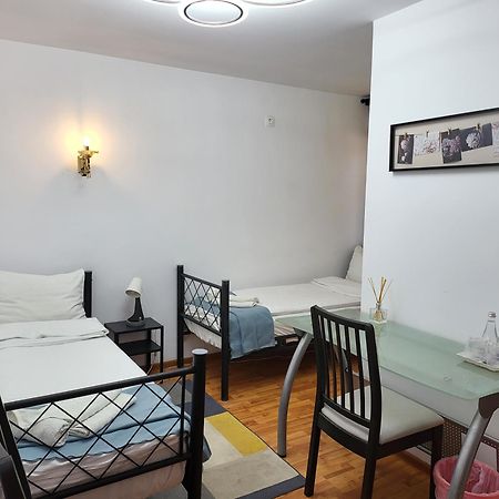 Adac Boutique Hotel Pantelimon Kültér fotó